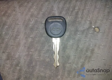 2008 Chevrolet Silverado 1500 Work Truck из США, поврежденный, VIN 1GCEK19C98E165689